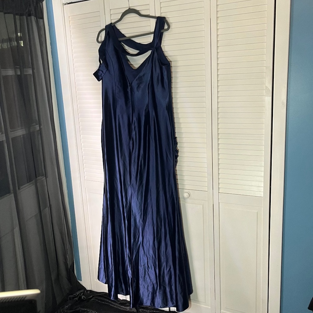 Never before worn HeBeos navy blue formal dress